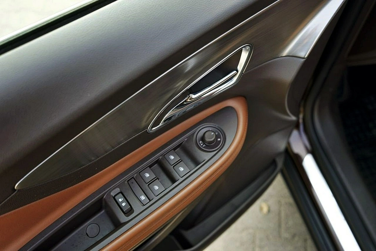 Opel Mokka - Zdjęcie 13