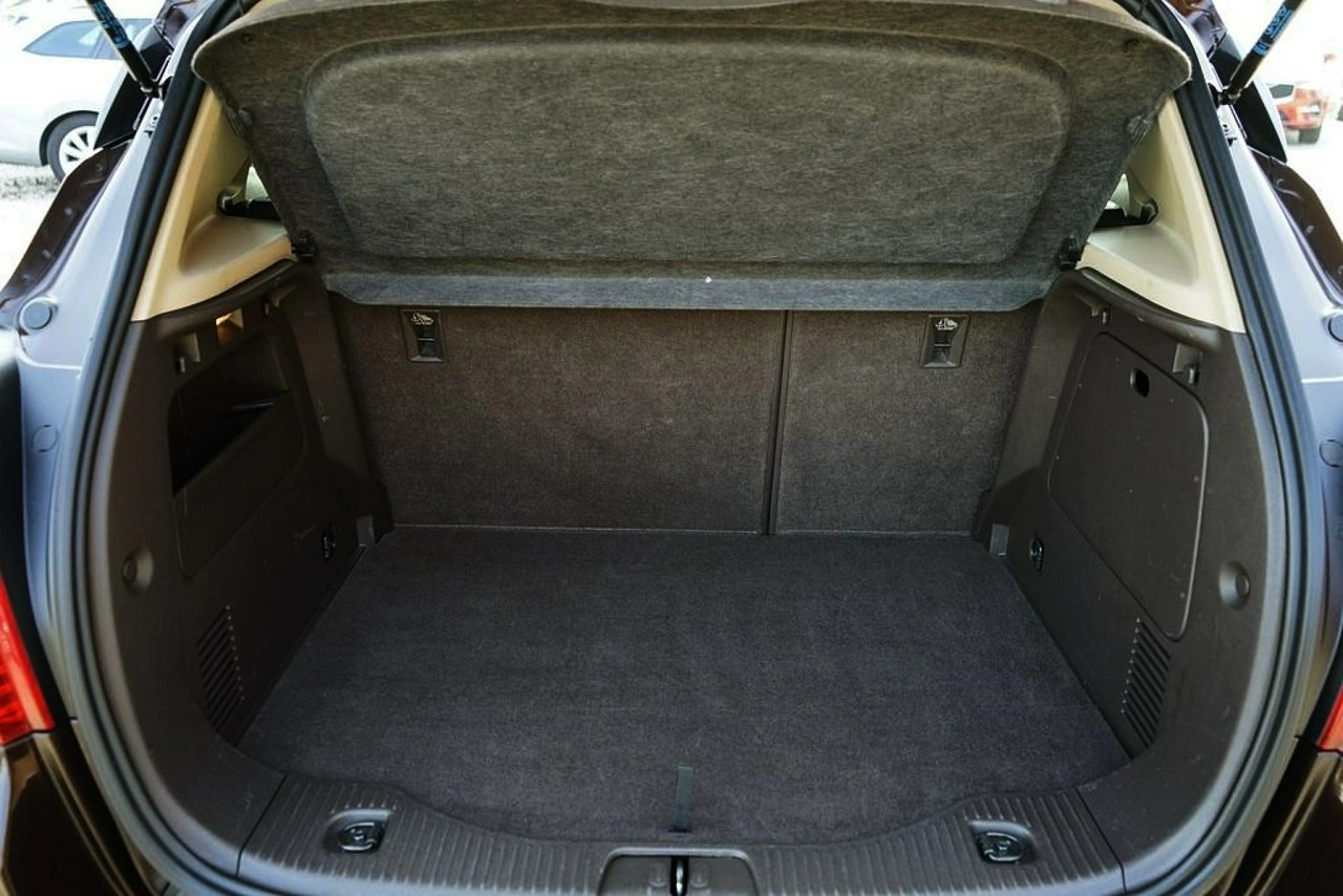 Opel Mokka - Zdjęcie 32