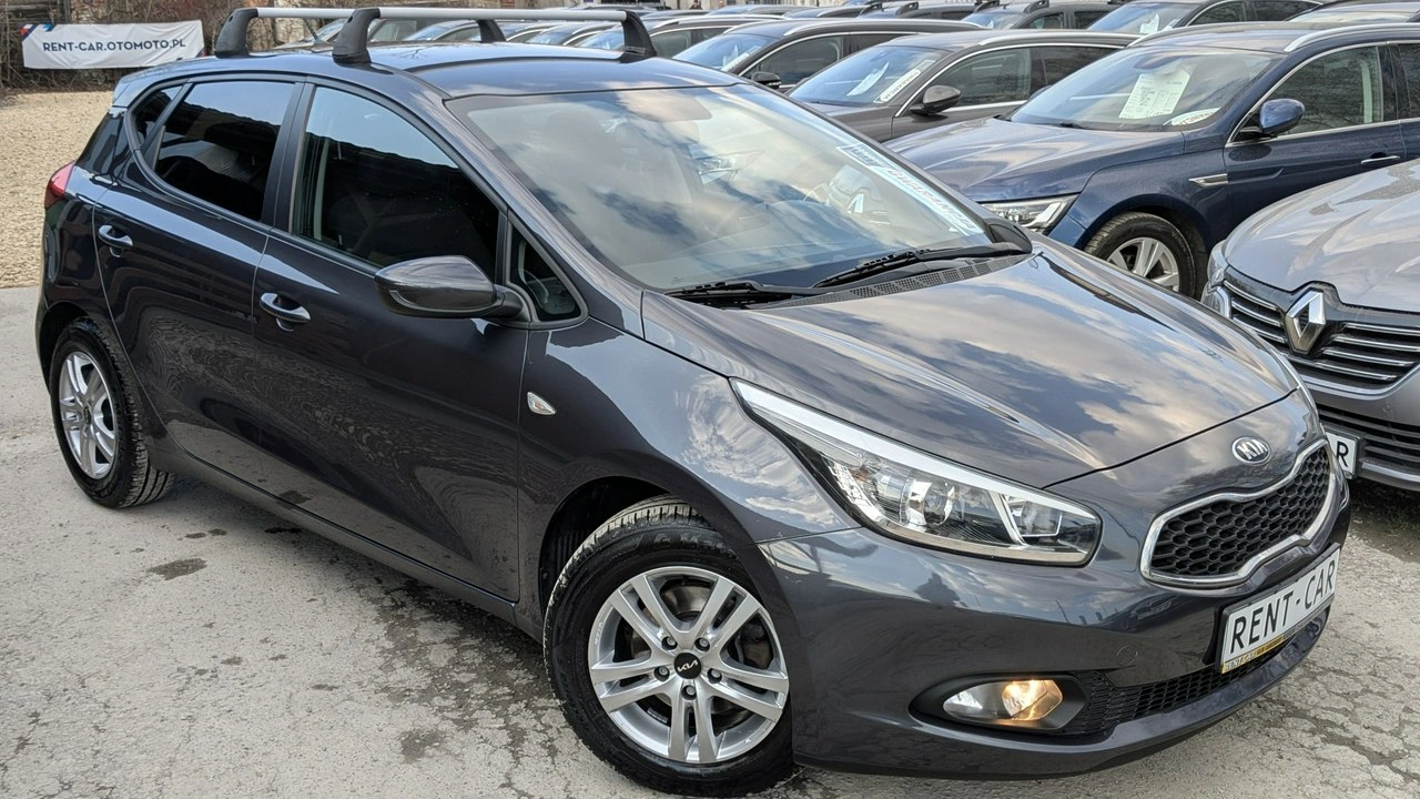 Kia Ceed - Zdjęcie 4