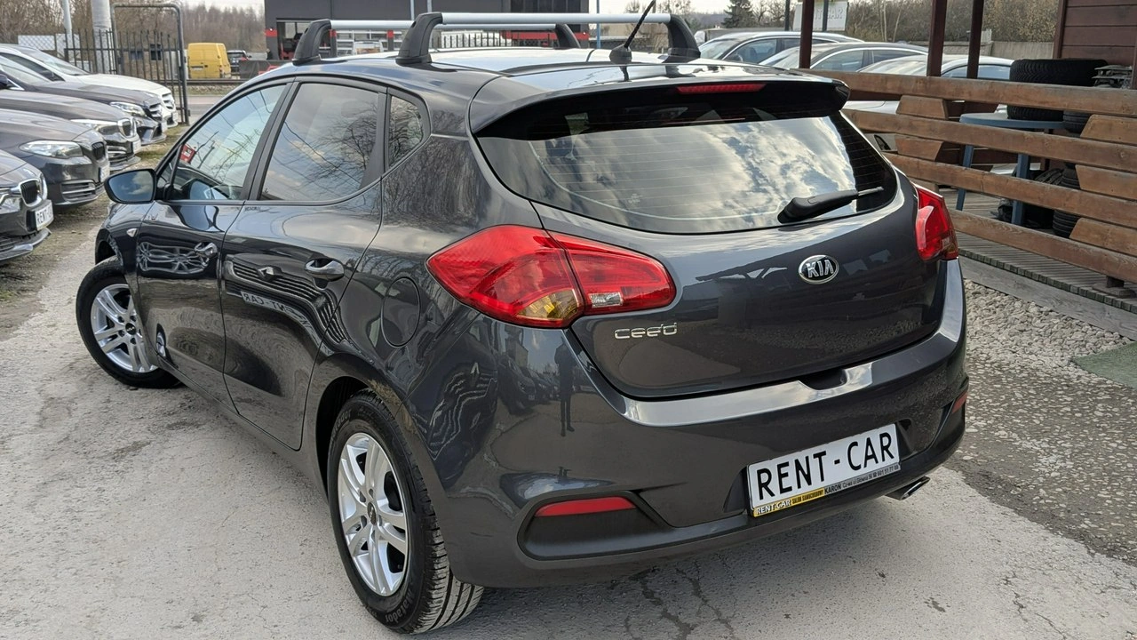 Kia Ceed - Zdjęcie 7