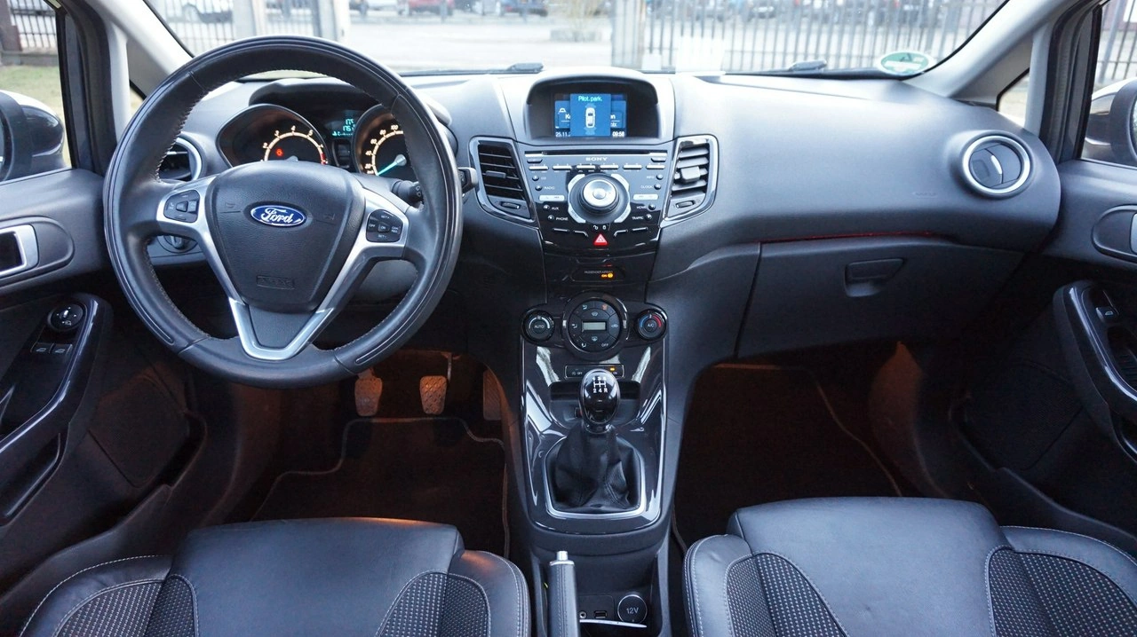 Ford Fiesta - Zdjęcie 9