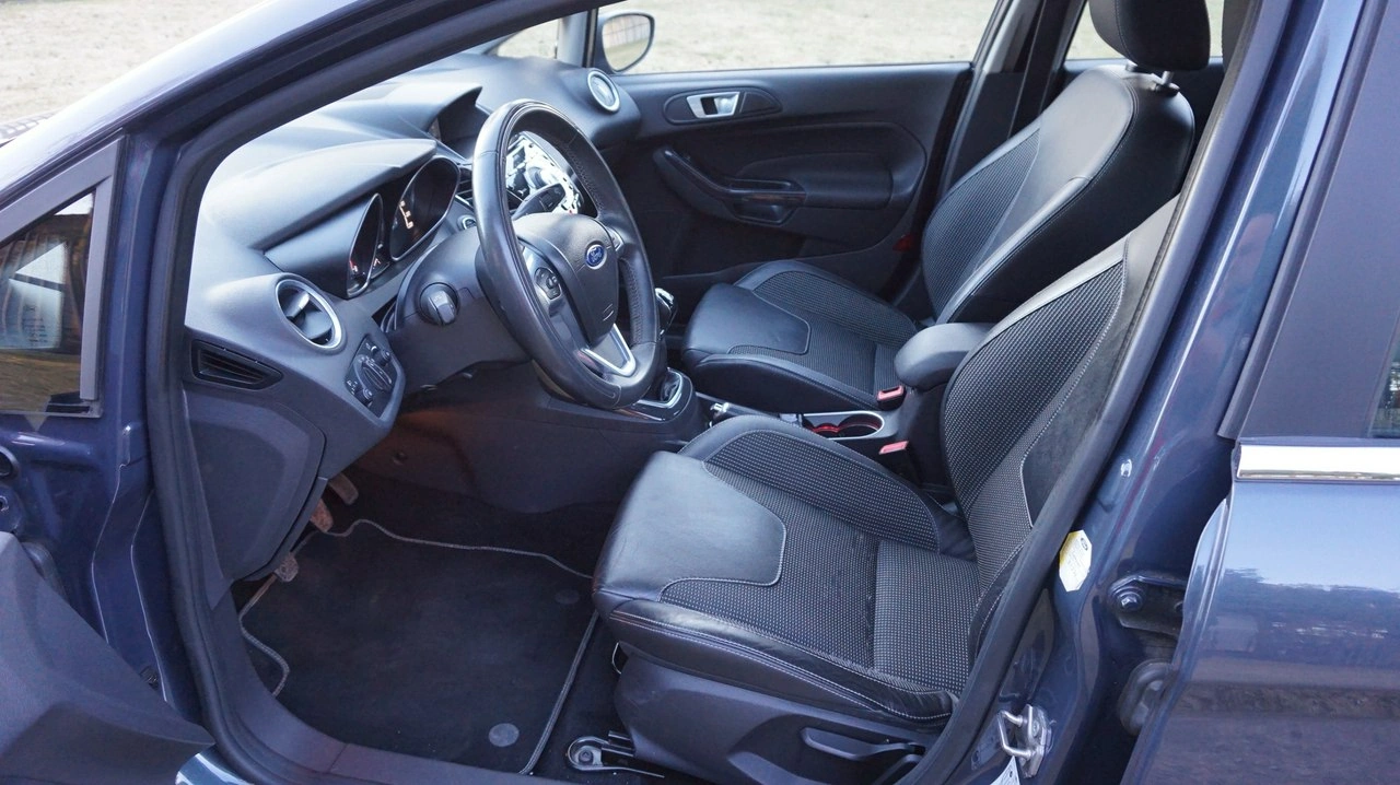 Ford Fiesta - Zdjęcie 10