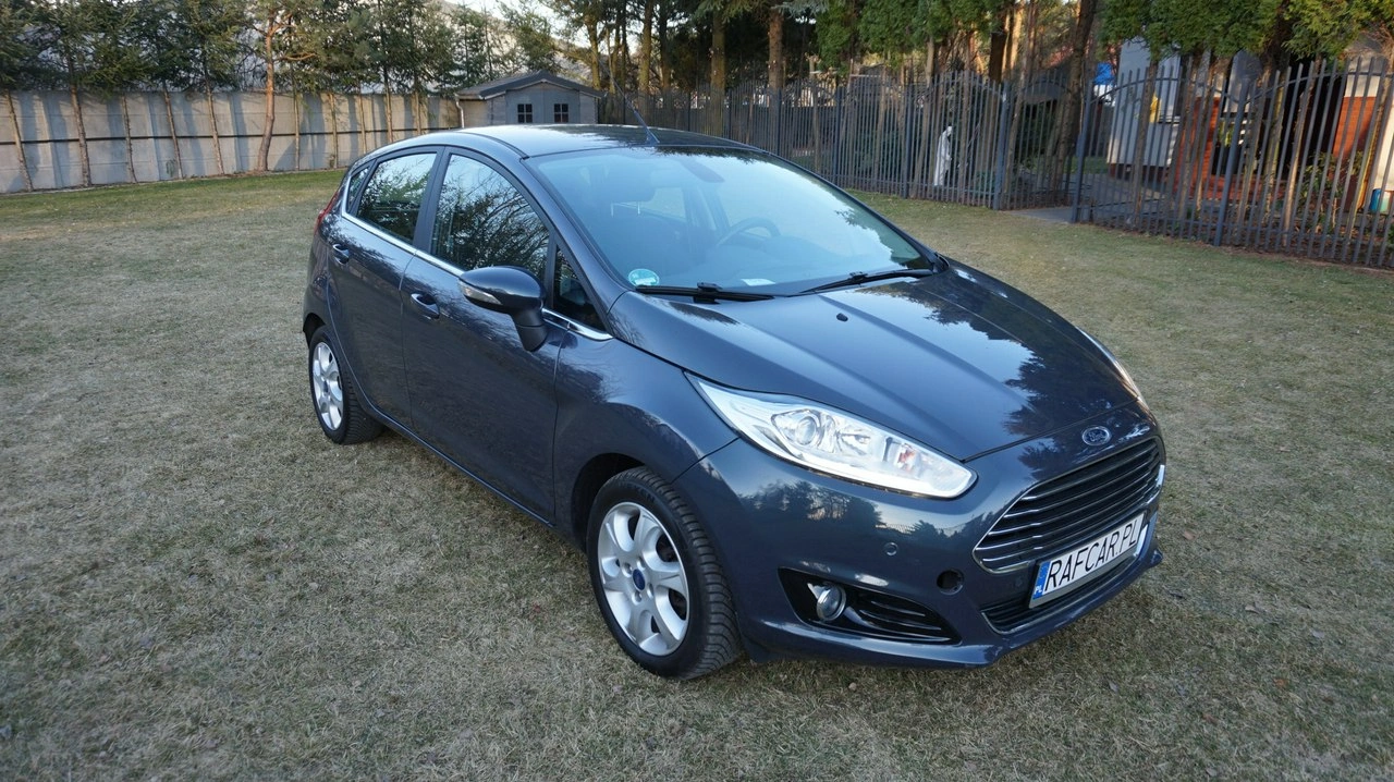 Ford Fiesta - Zdjęcie 2