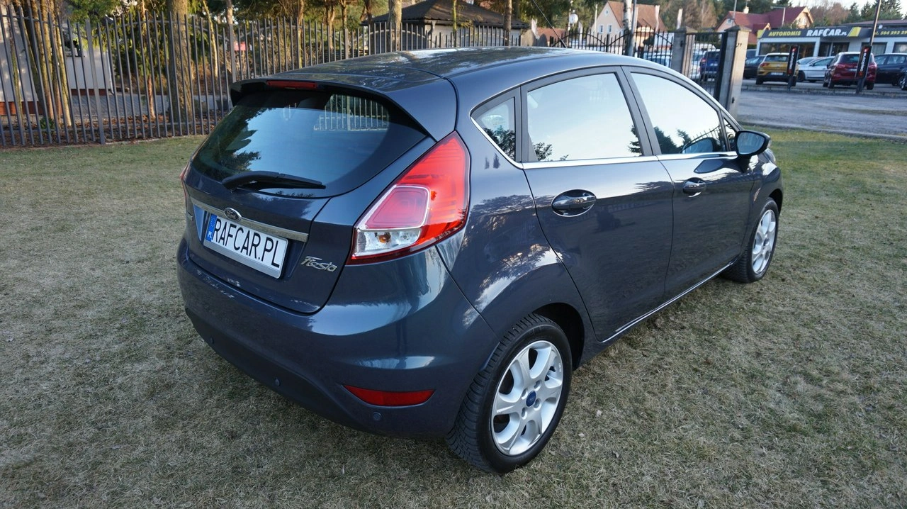 Ford Fiesta - Zdjęcie 4