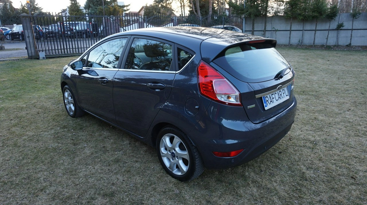 Ford Fiesta - Zdjęcie 6