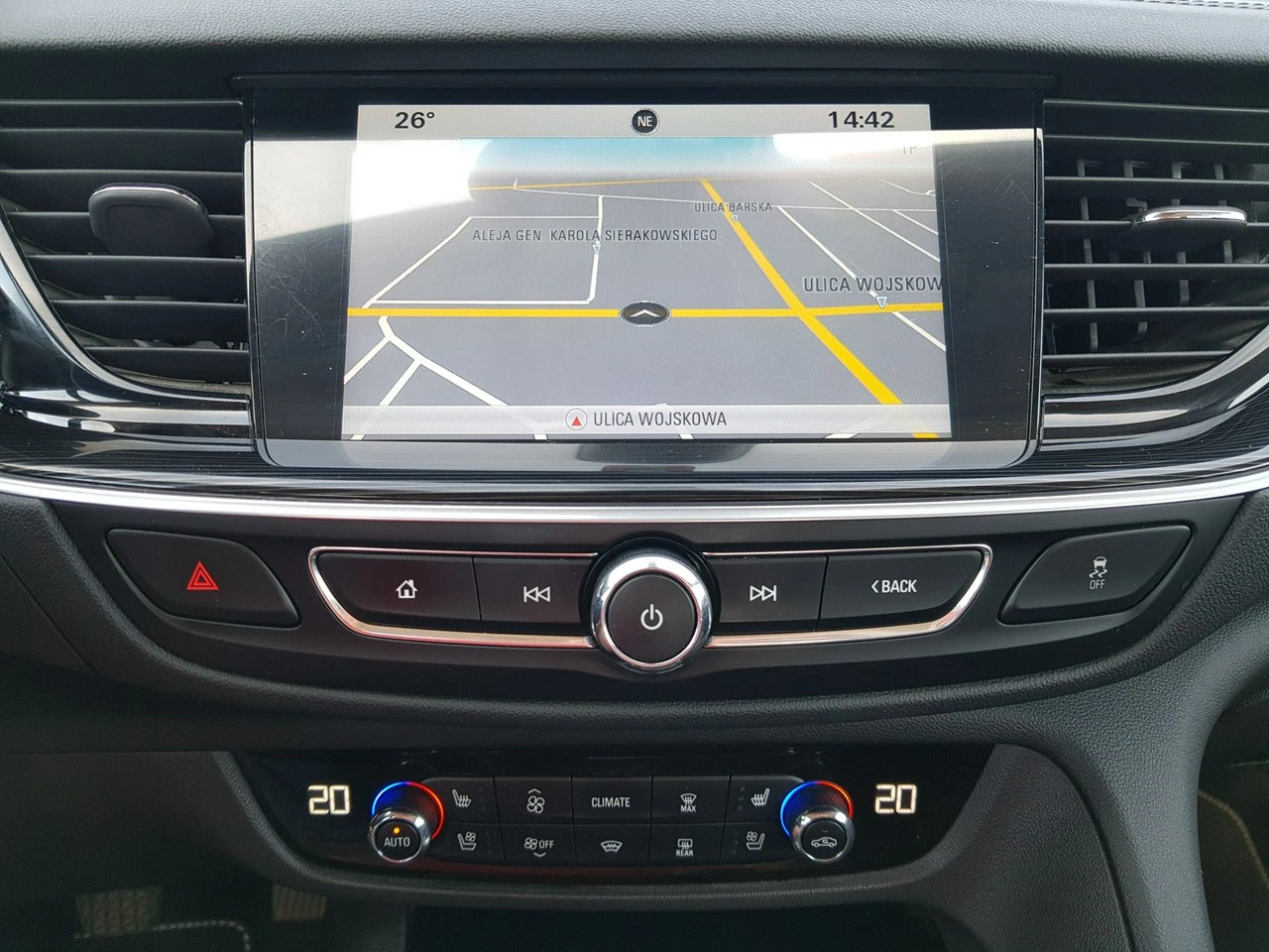 Opel Insignia - Zdjęcie 19