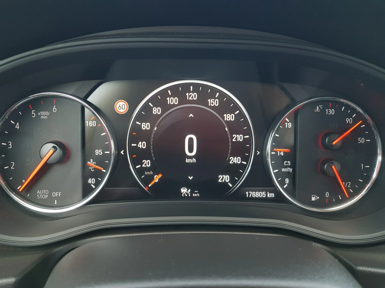 Opel Insignia - Zdjęcie 20