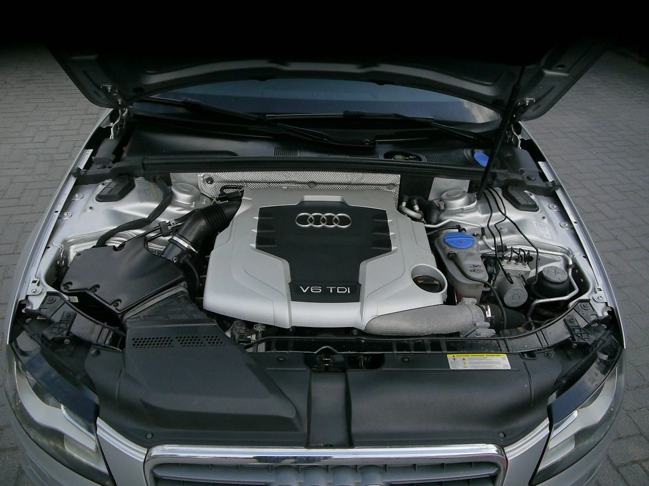 Audi A4 - Zdjęcie 16