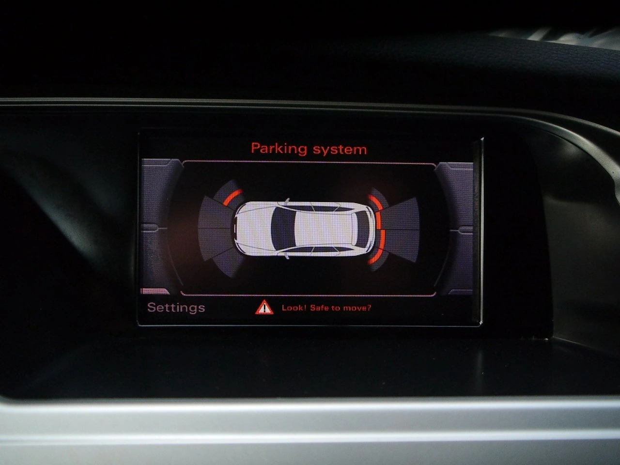 Audi A4 - Zdjęcie 23