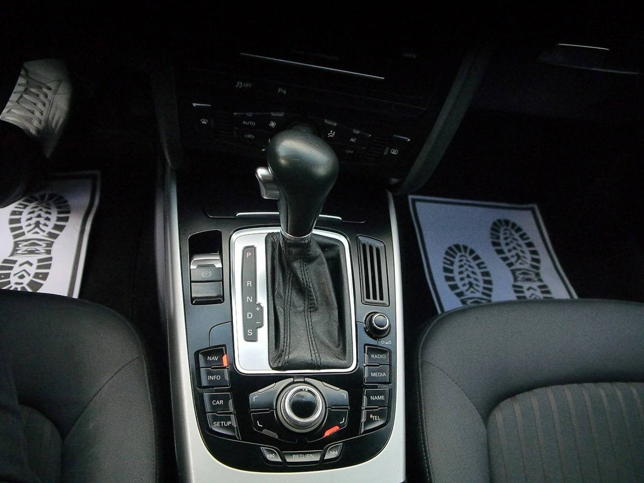 Audi A4 - Zdjęcie 25