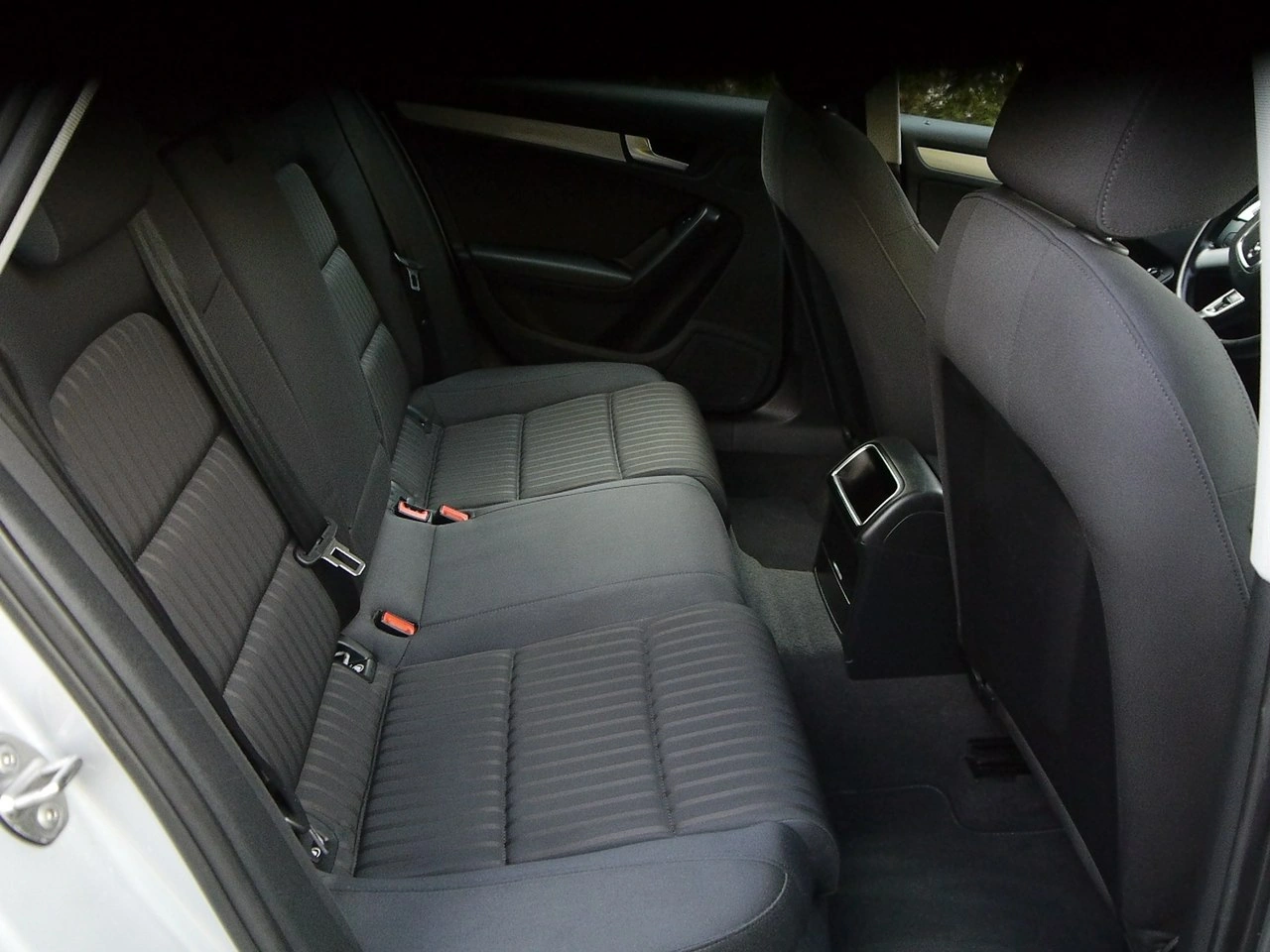 Audi A4 - Zdjęcie 30