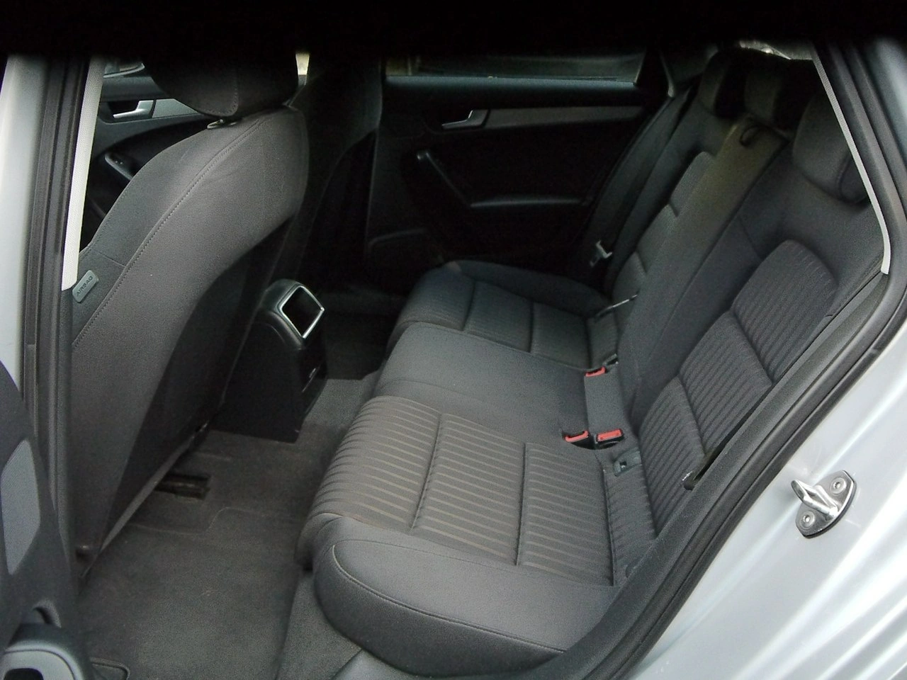 Audi A4 - Zdjęcie 31