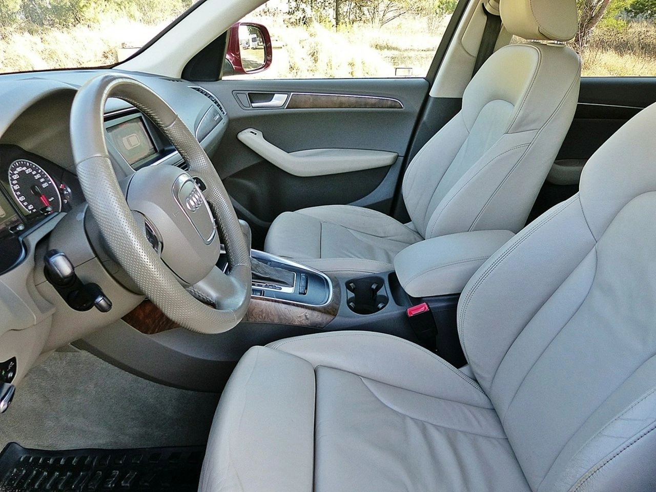 Audi Q5 - Zdjęcie 19