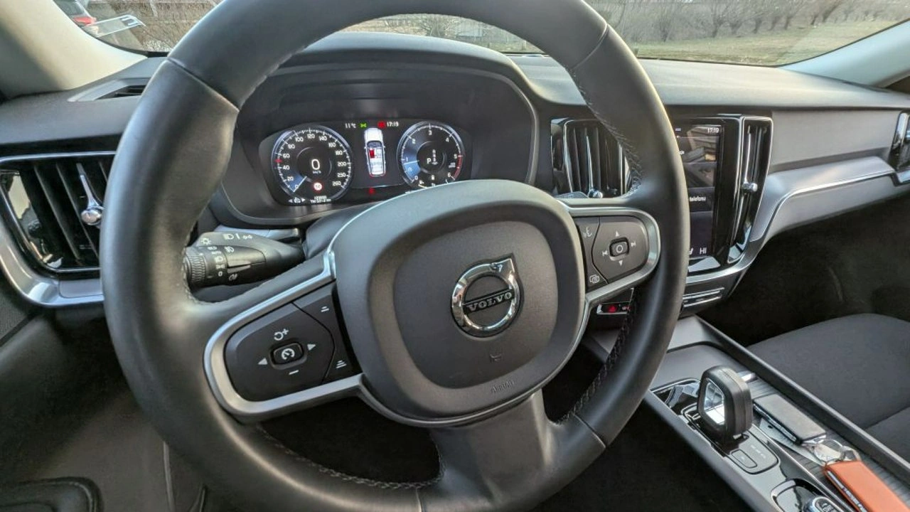 Volvo V60 - Zdjęcie 13
