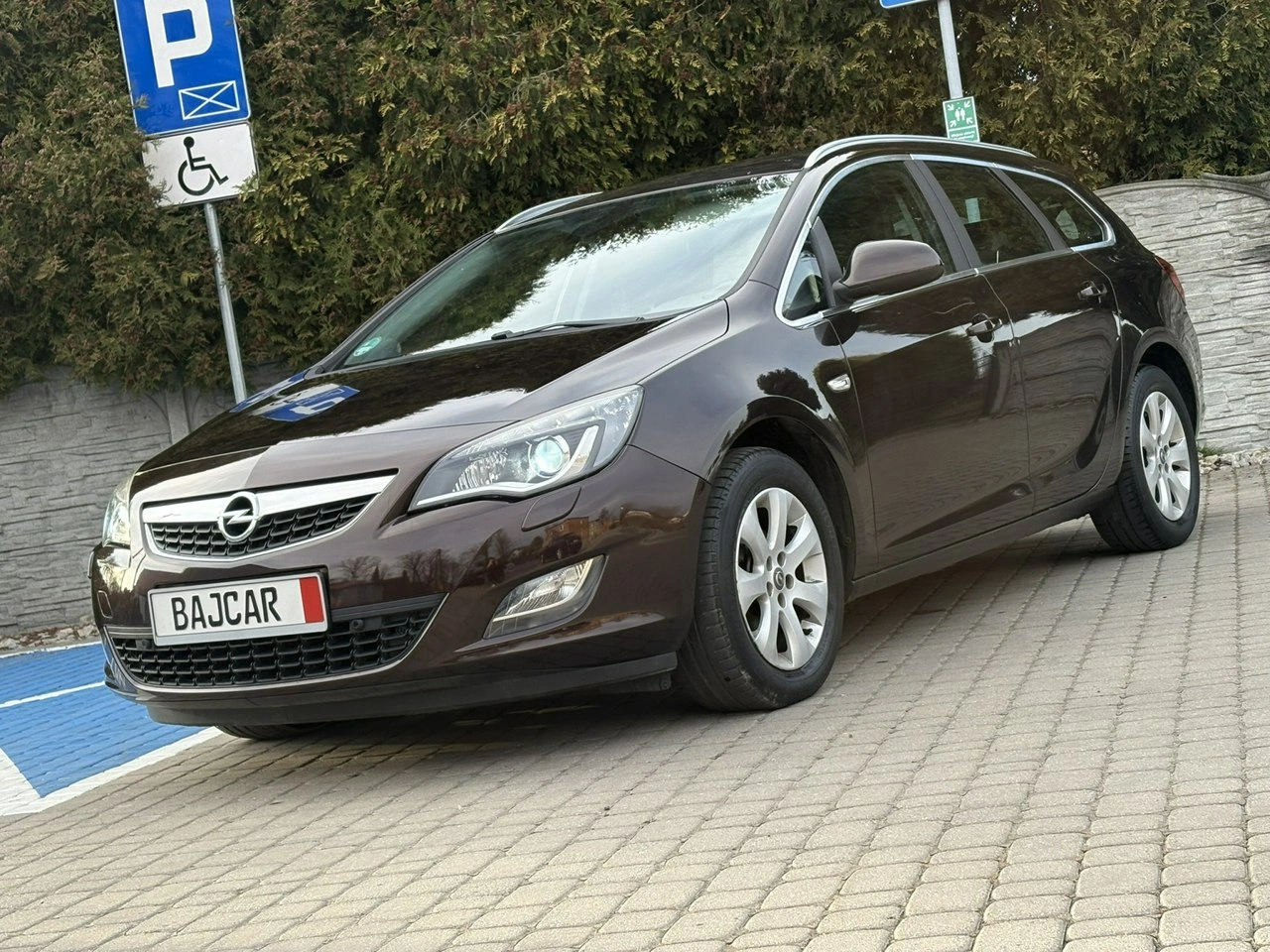 Opel Astra - Zdjęcie 2