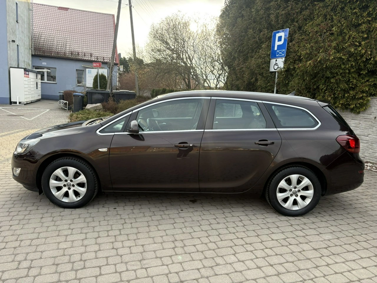 Opel Astra - Zdjęcie 3