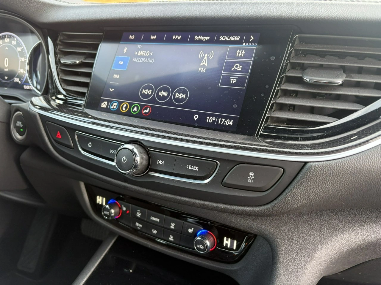 Opel Insignia Sports Tourer - Zdjęcie 14