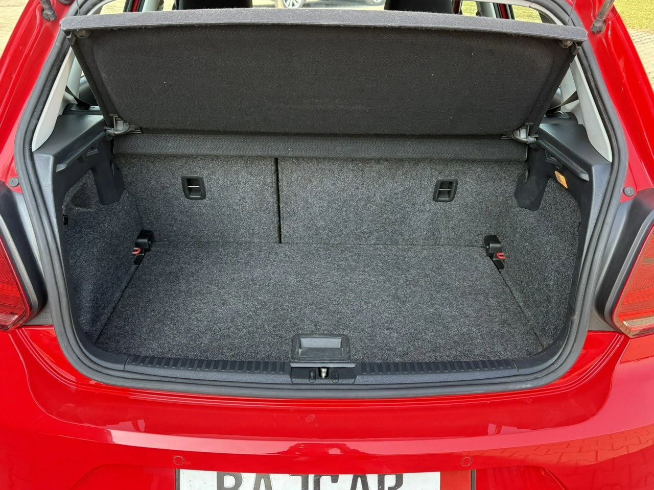 Volkswagen Polo - Zdjęcie 10