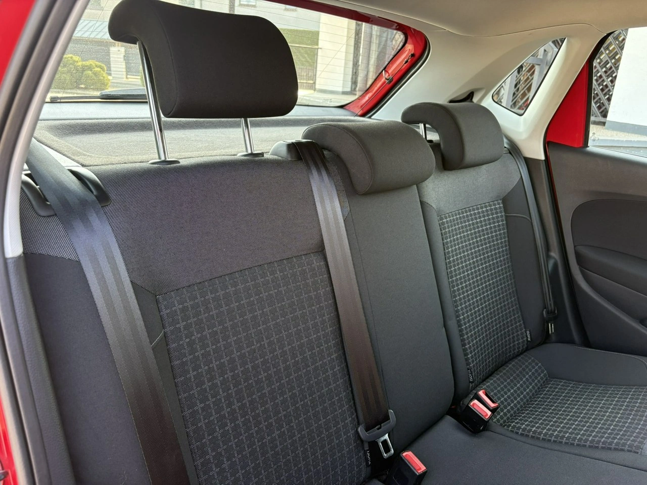 Volkswagen Polo - Zdjęcie 20