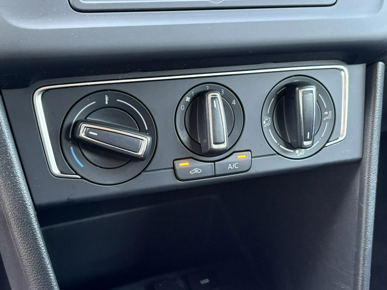 Volkswagen Polo - Zdjęcie 26