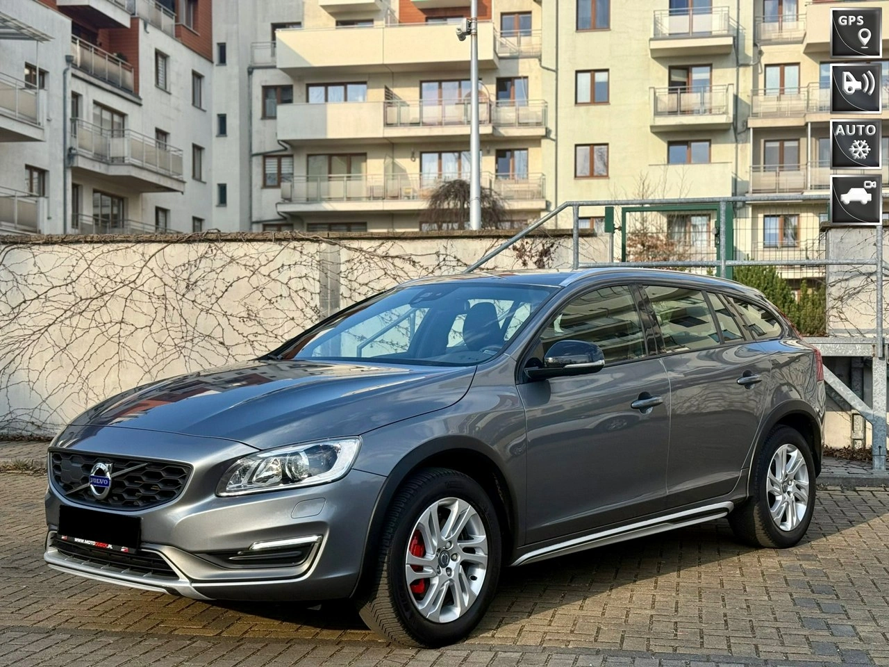 Volvo V60 Cross Country - Główne zdjęcie