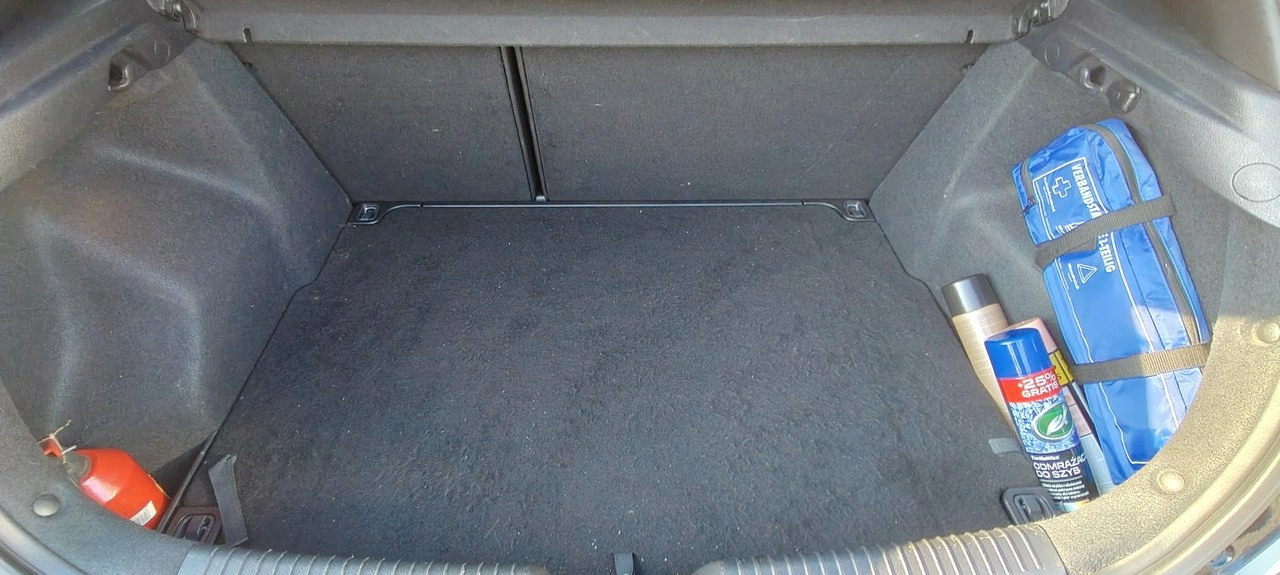 Kia Ceed - Zdjęcie 17