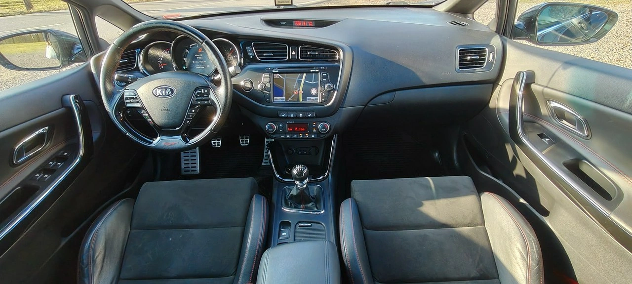 Kia Ceed - Zdjęcie 7