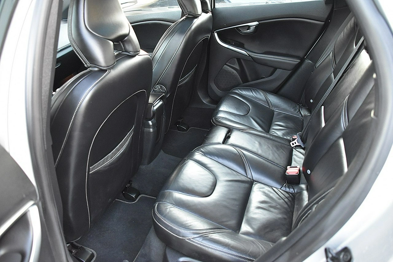 Volvo V40 - Zdjęcie 12