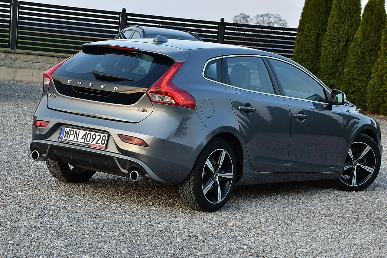 Volvo V40 - Zdjęcie 15