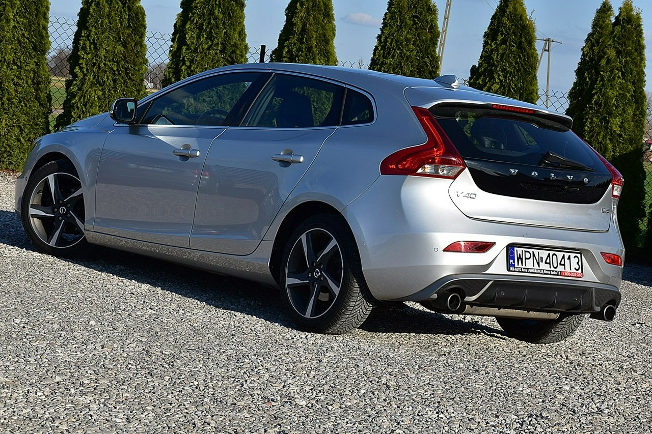Volvo V40 - Zdjęcie 18