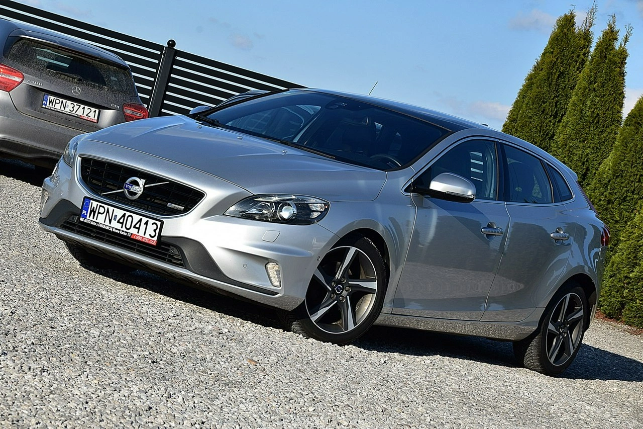 Volvo V40 - Zdjęcie 1