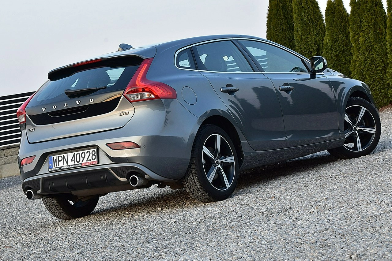 Volvo V40 - Zdjęcie 3