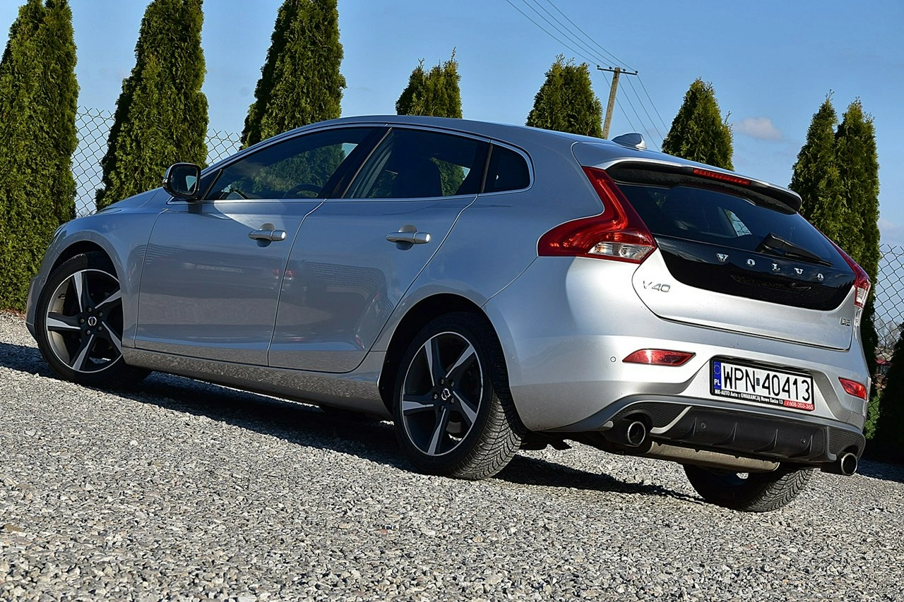 Volvo V40 - Zdjęcie 3