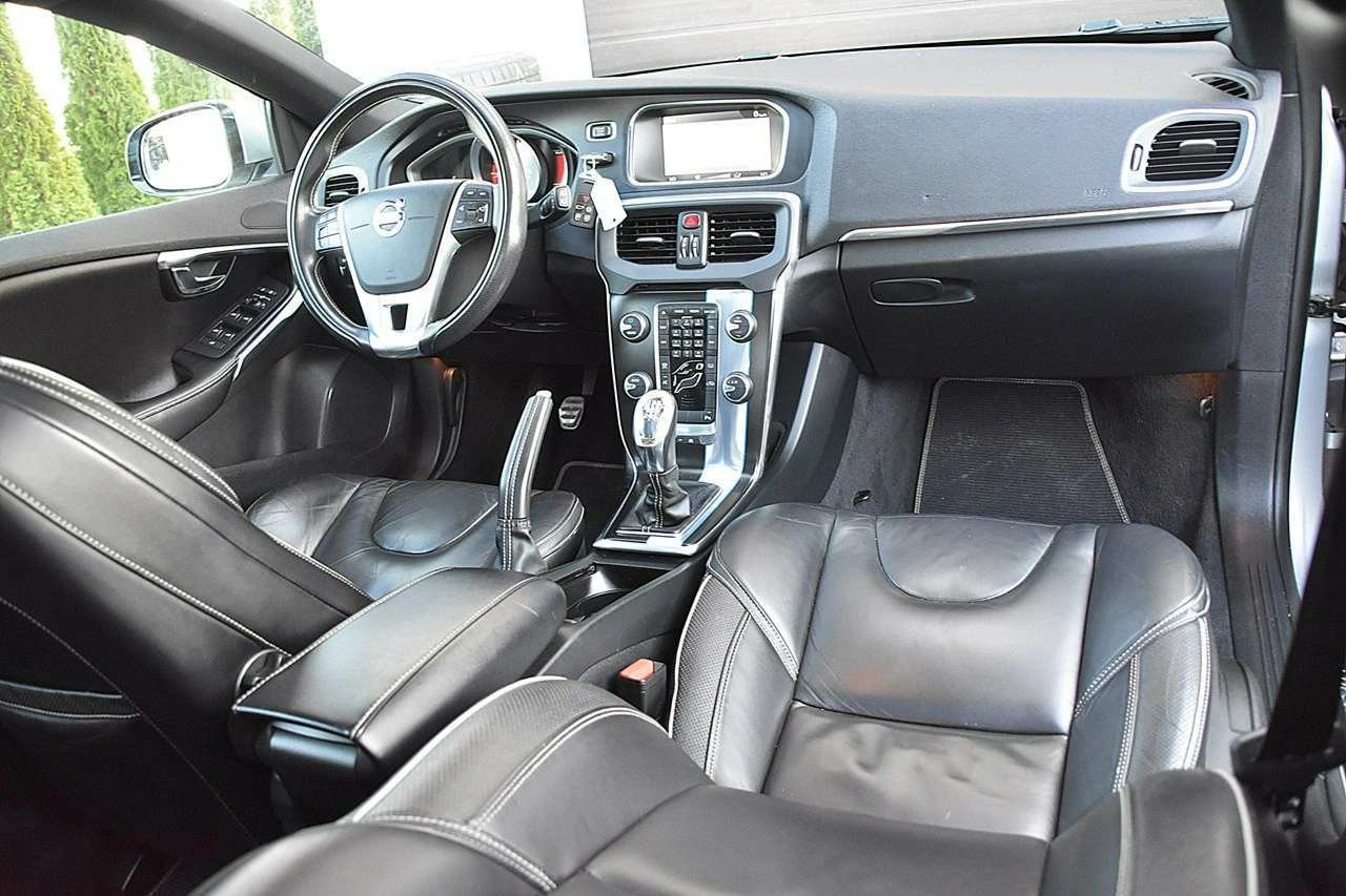 Volvo V40 - Zdjęcie 5