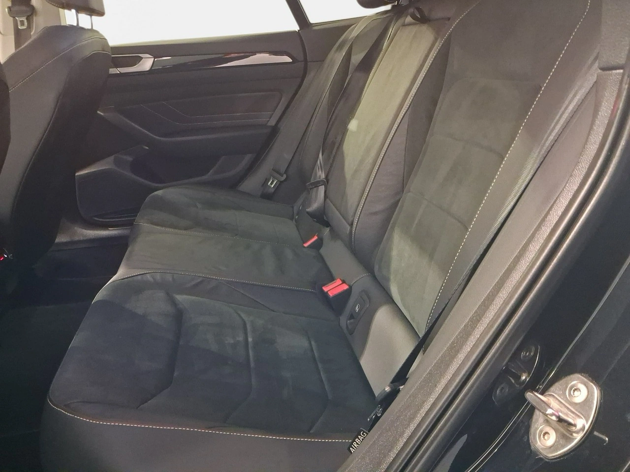 Volkswagen Arteon - Zdjęcie 9