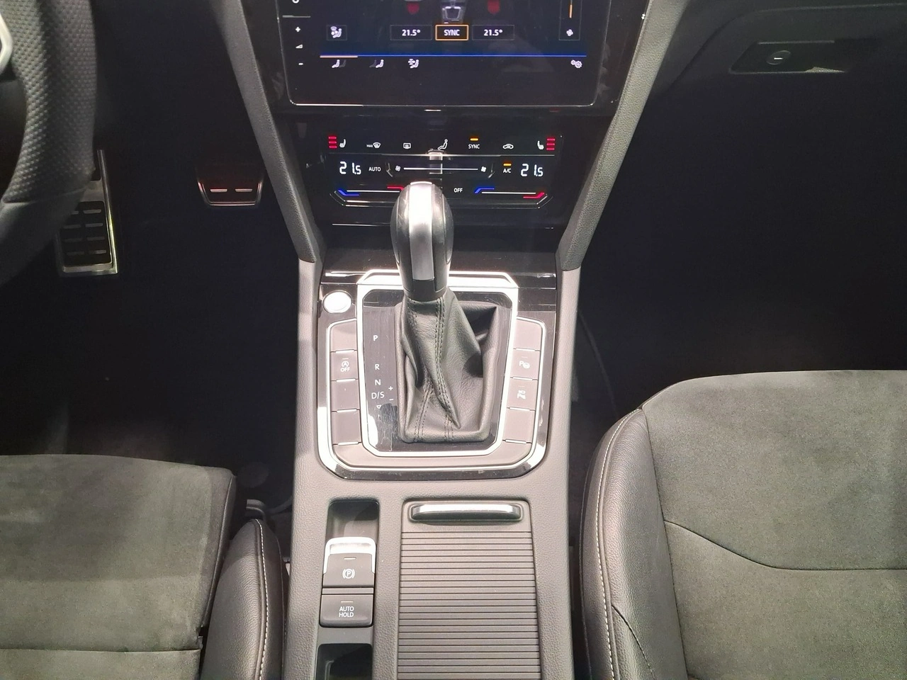 Volkswagen Arteon - Zdjęcie 21