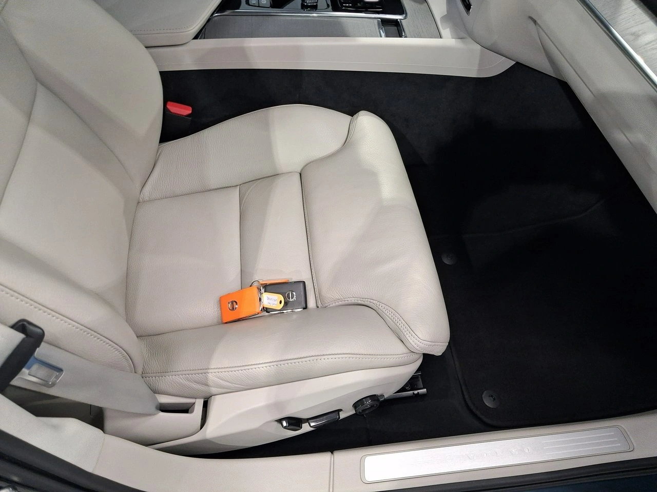 Volvo S60 - Zdjęcie 9