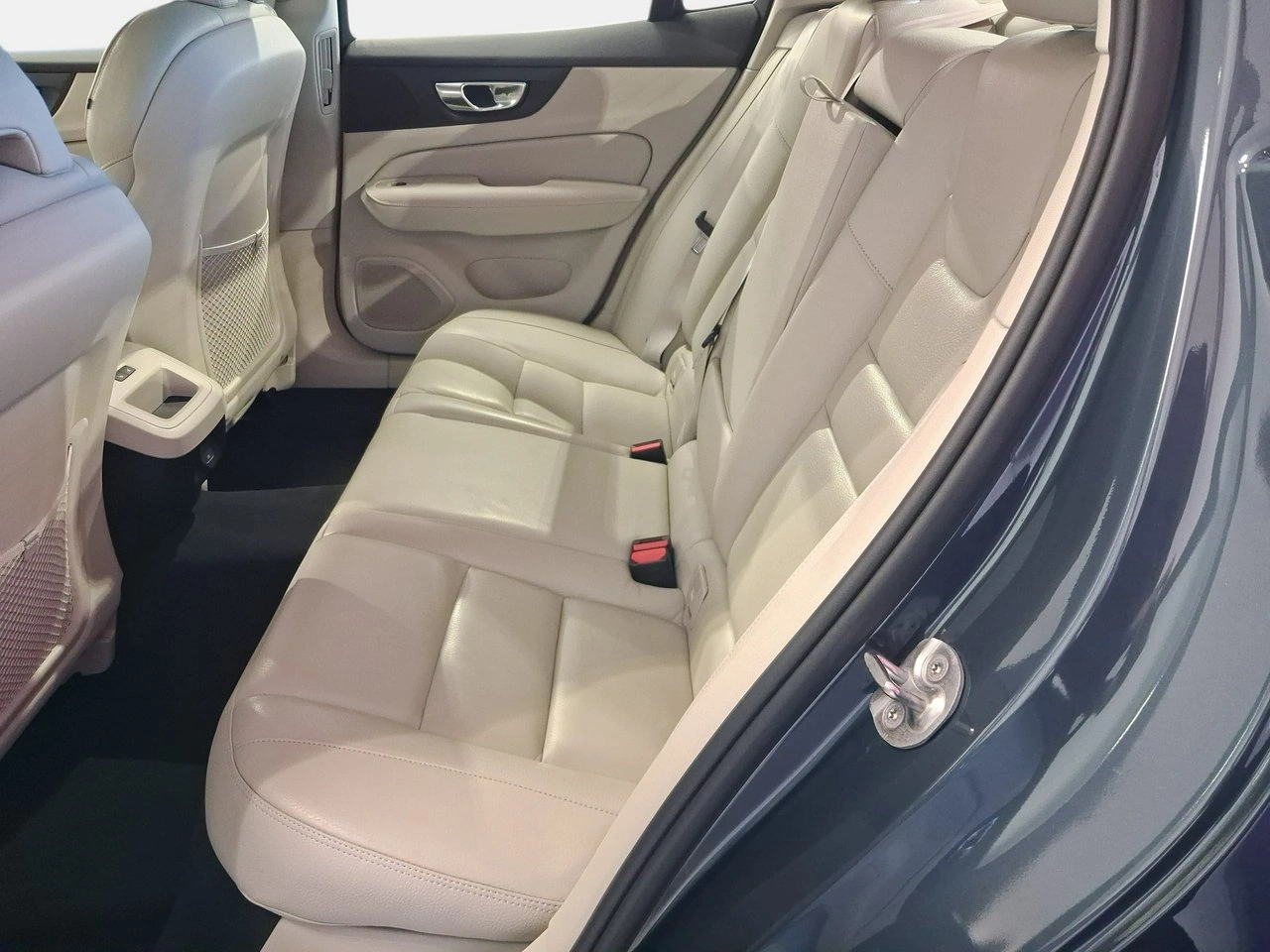 Volvo S60 - Zdjęcie 10