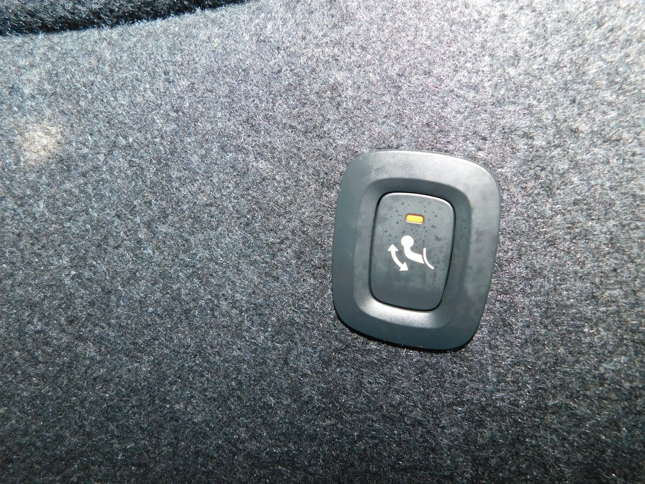 Volvo XC 40 - Zdjęcie 29