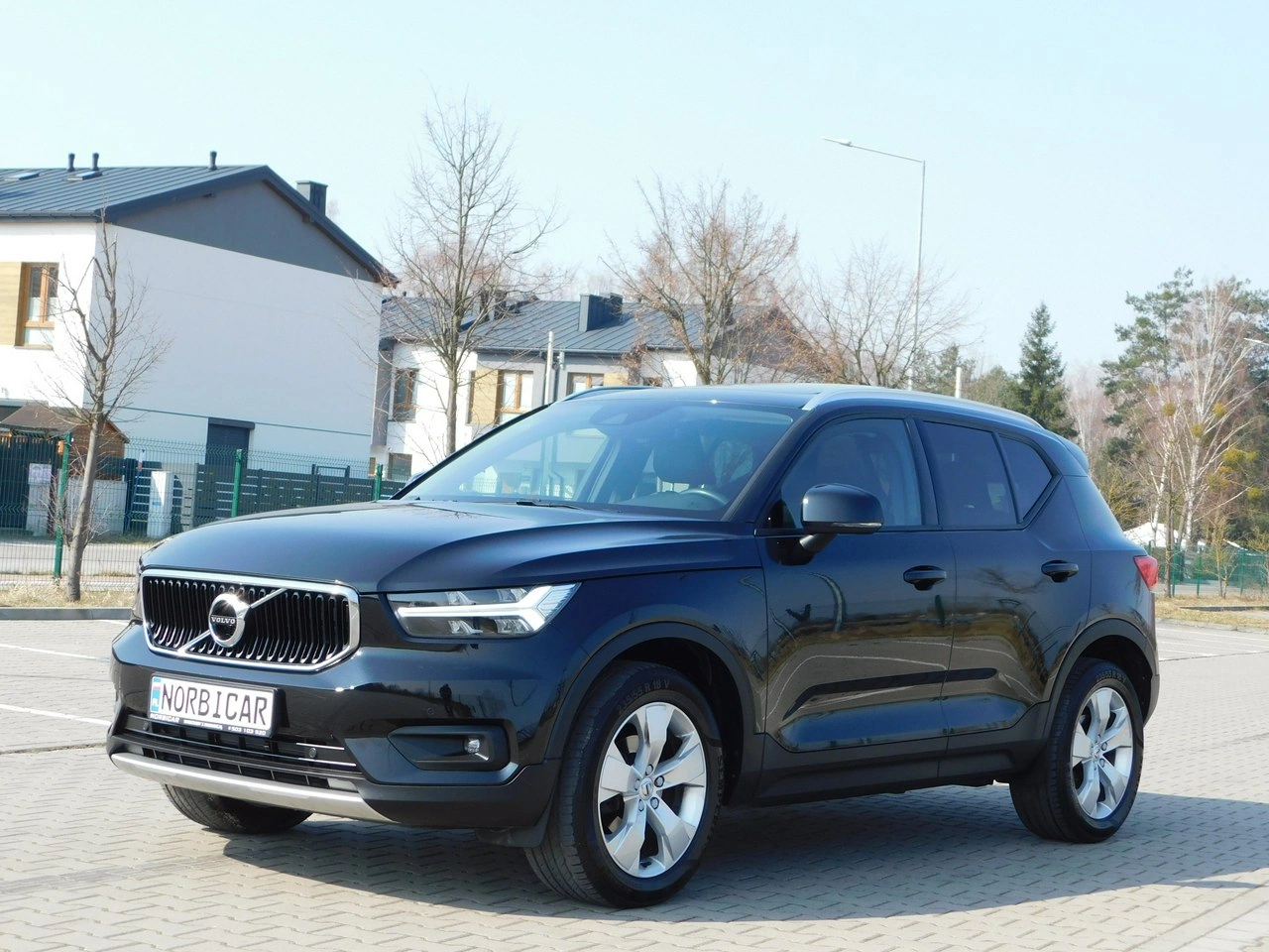 Volvo XC 40 - Zdjęcie 33