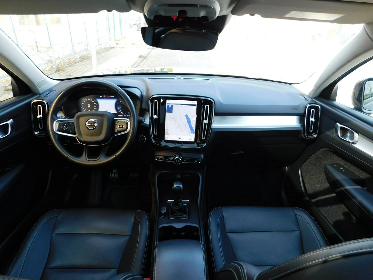 Volvo XC 40 - Zdjęcie 6