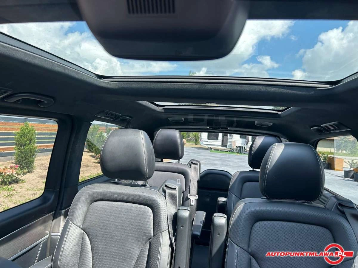 Mercedes-Benz Klasa V - Zdjęcie 12