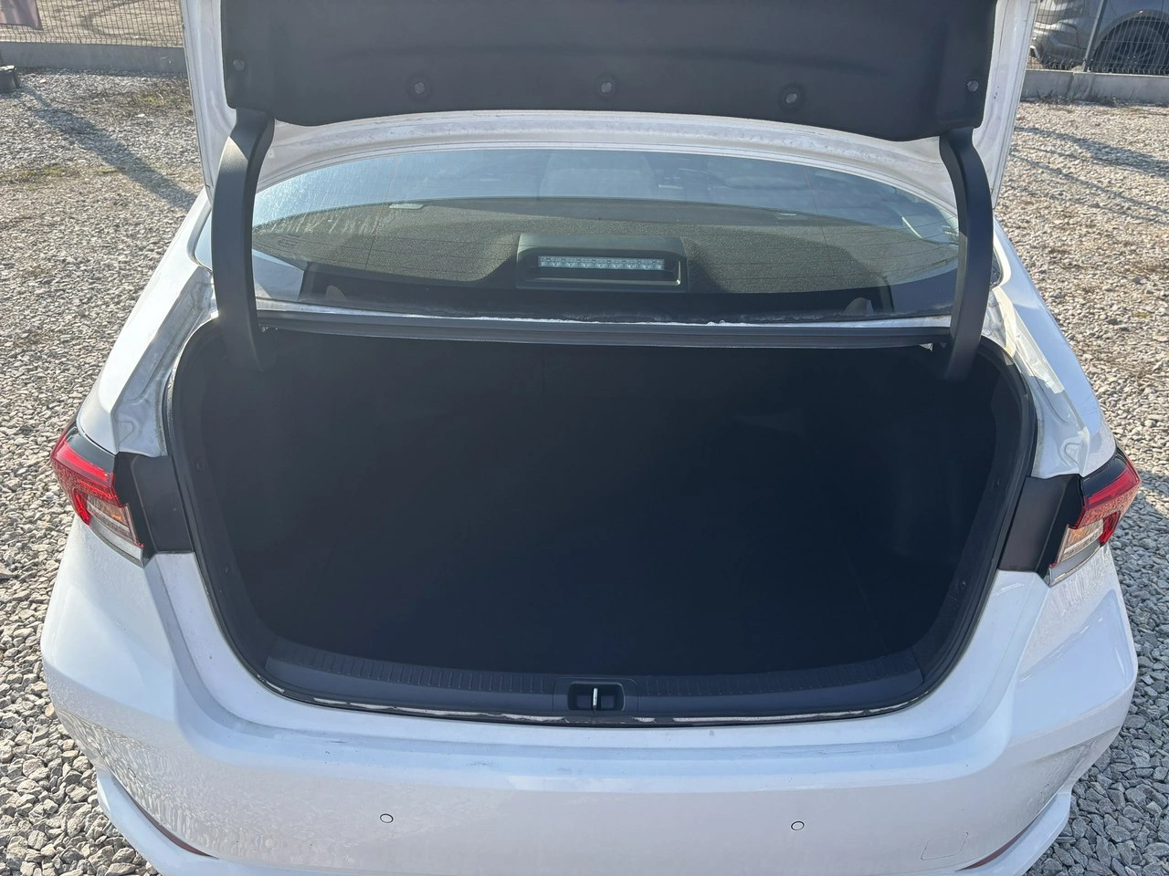 Toyota Corolla - Zdjęcie 32