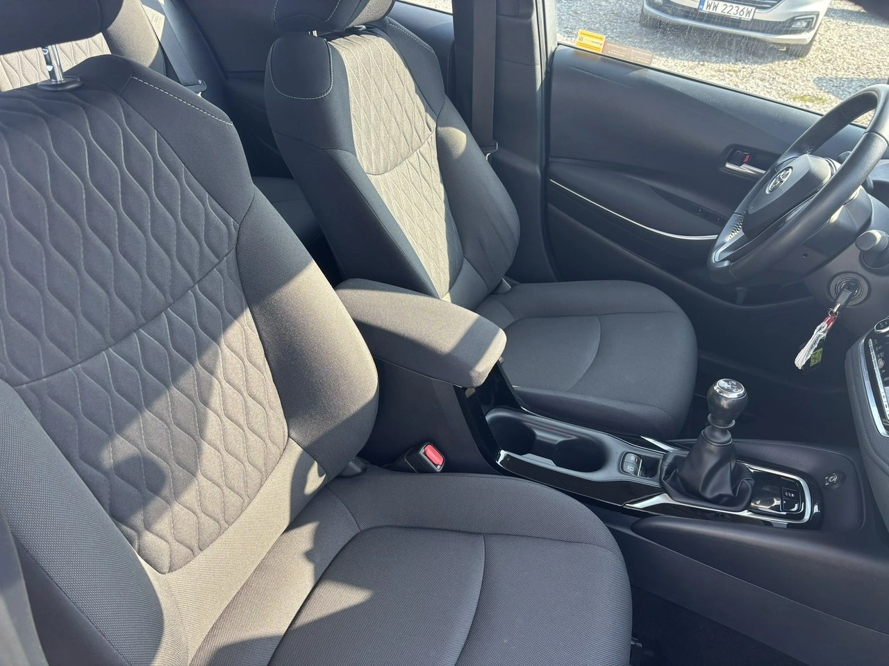 Toyota Corolla - Zdjęcie 37