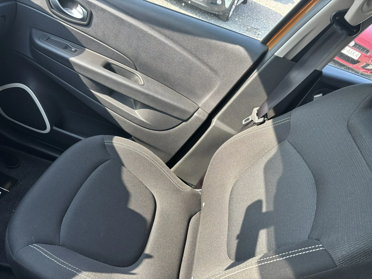 Renault Captur - Zdjęcie 23