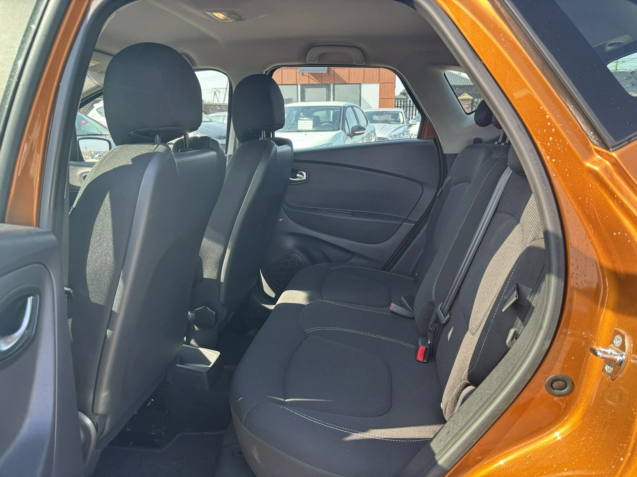 Renault Captur - Zdjęcie 27