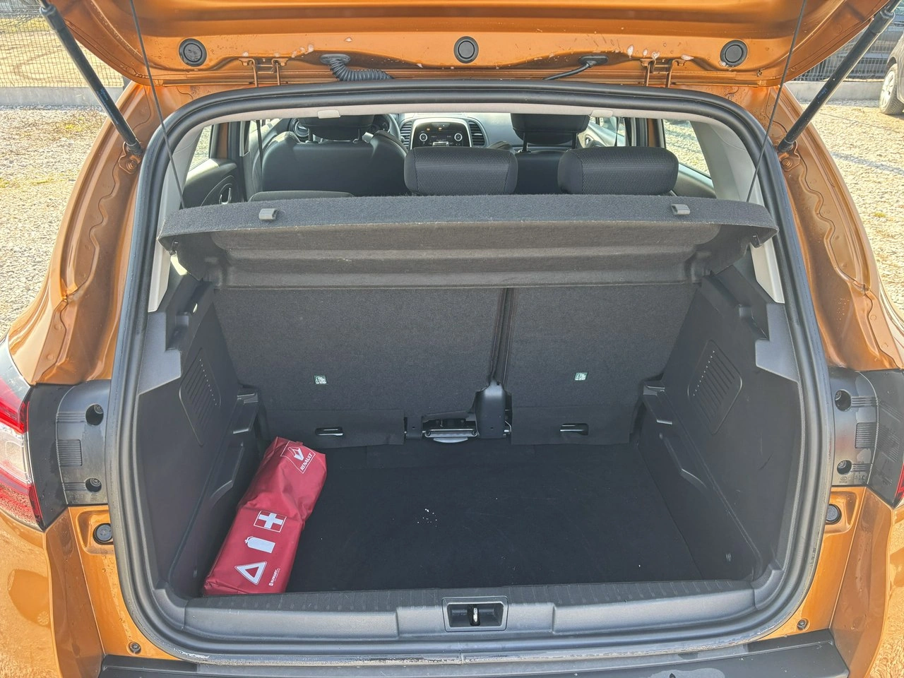 Renault Captur - Zdjęcie 29