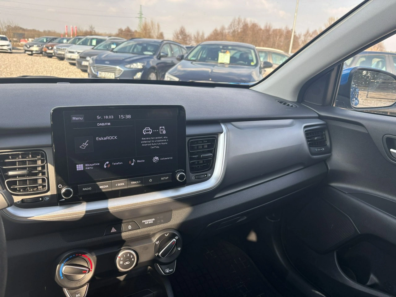 Kia Stonic - Zdjęcie 23