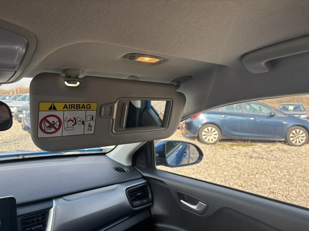 Kia Stonic - Zdjęcie 26