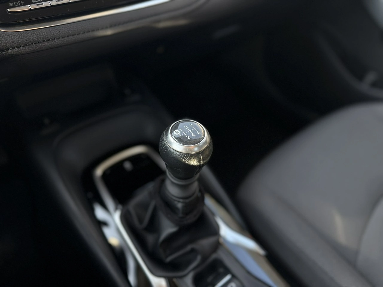 Toyota Corolla - Zdjęcie 12